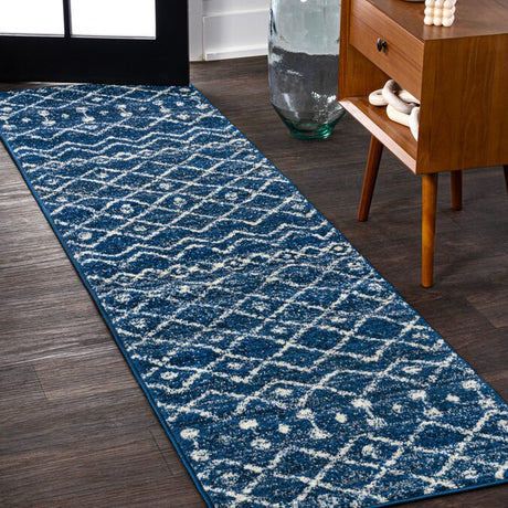 JONATHAN Y Aksil Beni Souk Runner Rug – 2x8 Ft Bohemian Trellis Design (Cream/Black)