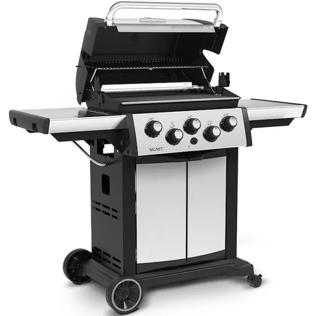 390 Stainless Steel/Black 3-Burner Natural Gas Grill with 1 Side Burner