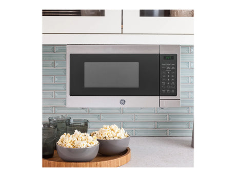 GE® 0.7 Cu. Ft. Capacity Countertop Microwave Oven, Stainless Steel